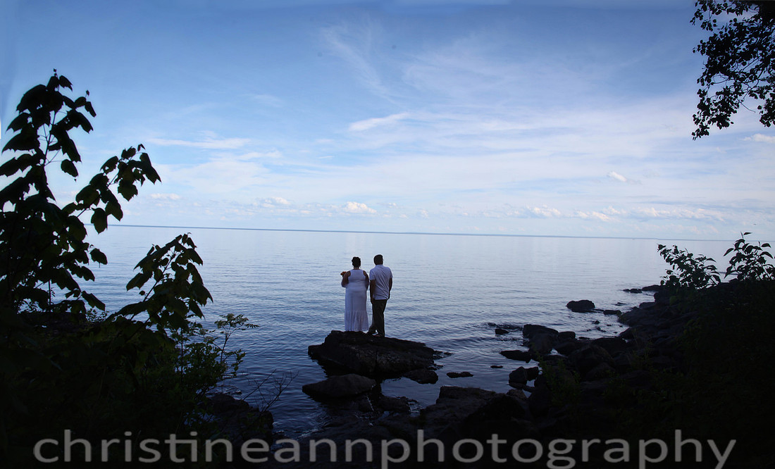 Wedding ceremony at Larsmont Cottags in Duluth MN