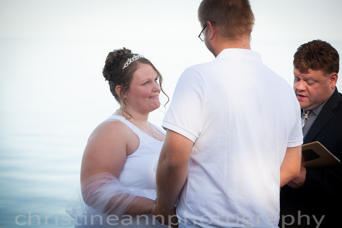 Wedding ceremony at Larsmont Cottags in Duluth MN