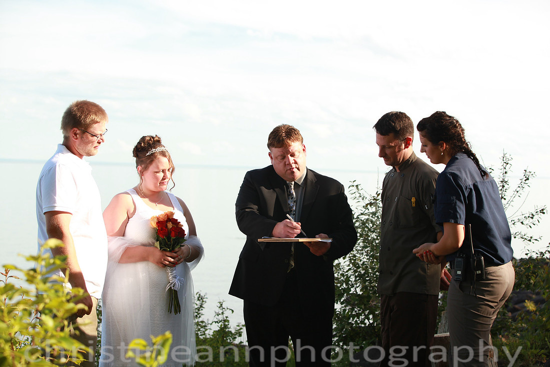Wedding ceremony at Larsmont Cottags in Duluth MN