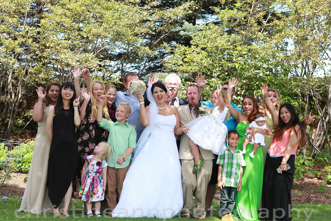 Duluth MN photography of Leif Erickson Park Rose Garden wedding and family