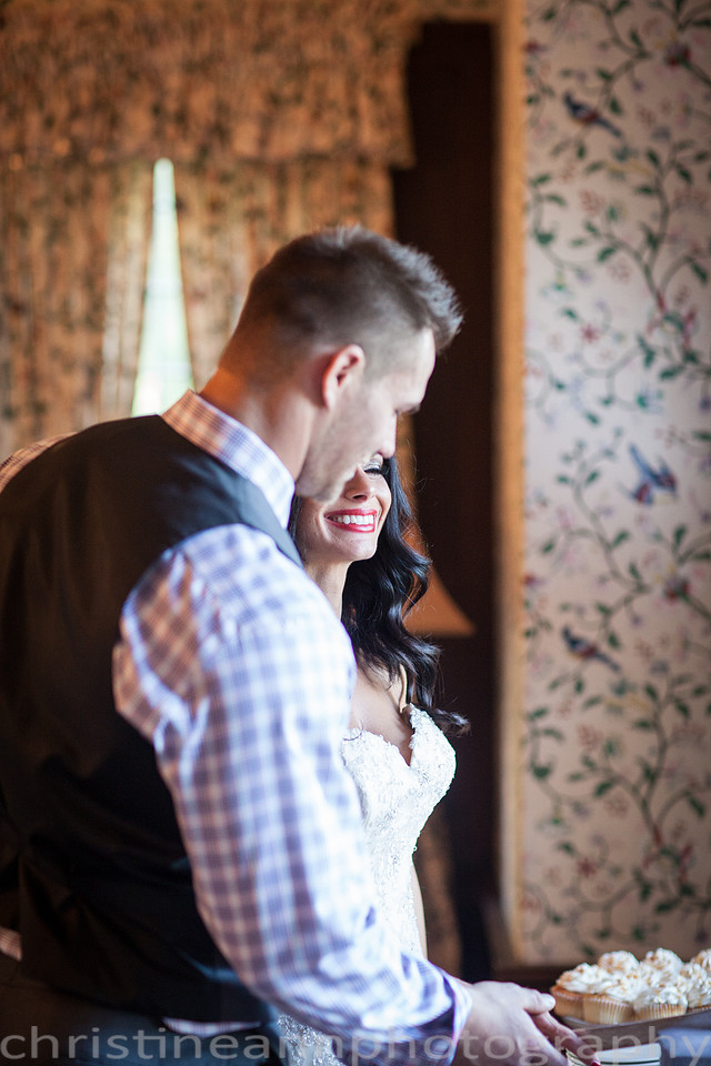 Duluth MN wedding at Womans Club near North Shore Lake Superior with red and white colors.