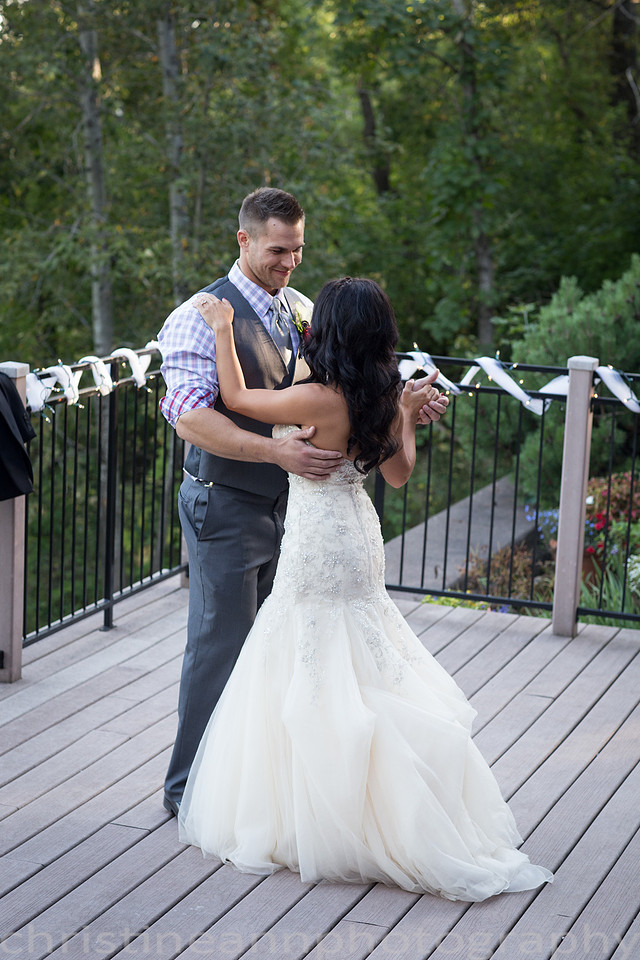 Duluth MN wedding at Womans Club near North Shore Lake Superior with red and white colors.