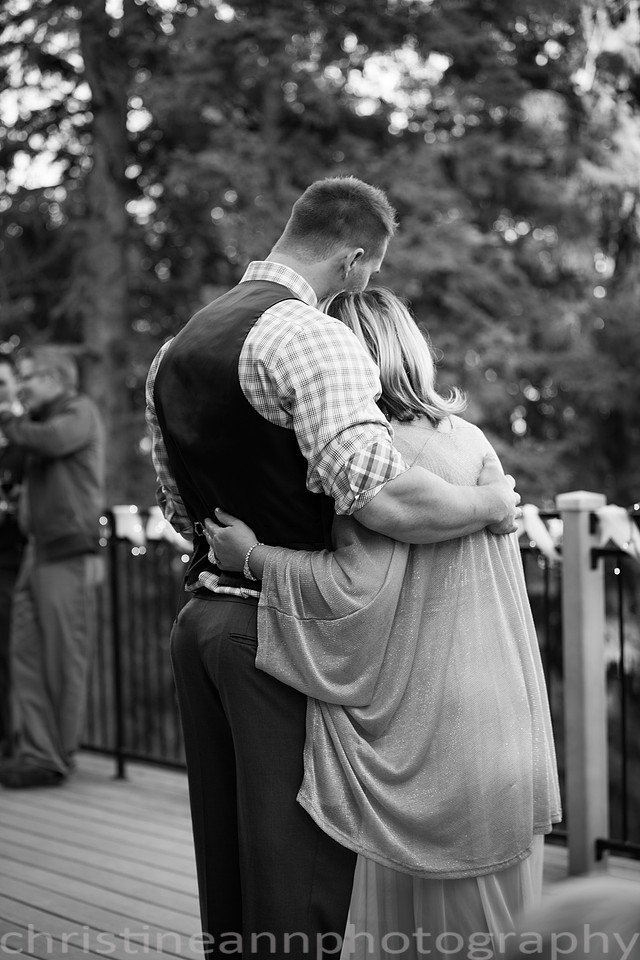 Duluth MN wedding at Womans Club near North Shore Lake Superior with red and white colors.