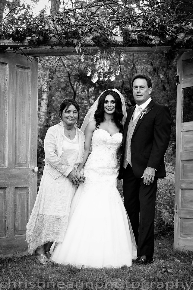 Duluth MN wedding at Womans Club near North Shore Lake Superior with red and white colors.
