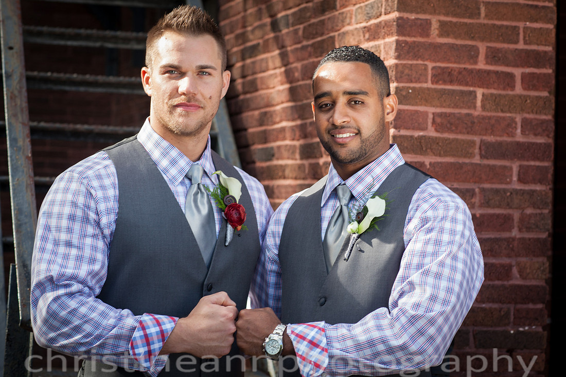 Duluth MN wedding at Womans Club near North Shore Lake Superior with red and white colors.