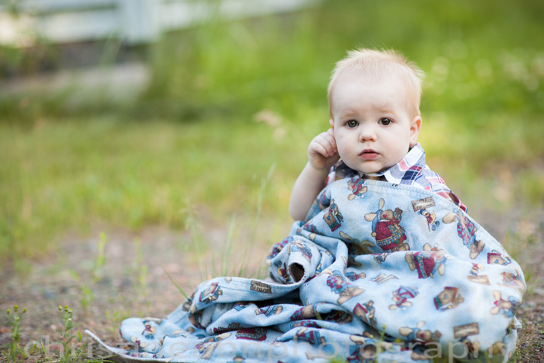 Children siblings family photography session in Duluth MN.
