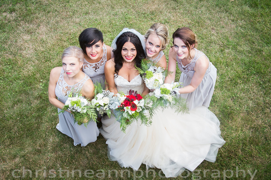 Duluth MN wedding at Womans Club near North Shore Lake Superior with red and white colors.