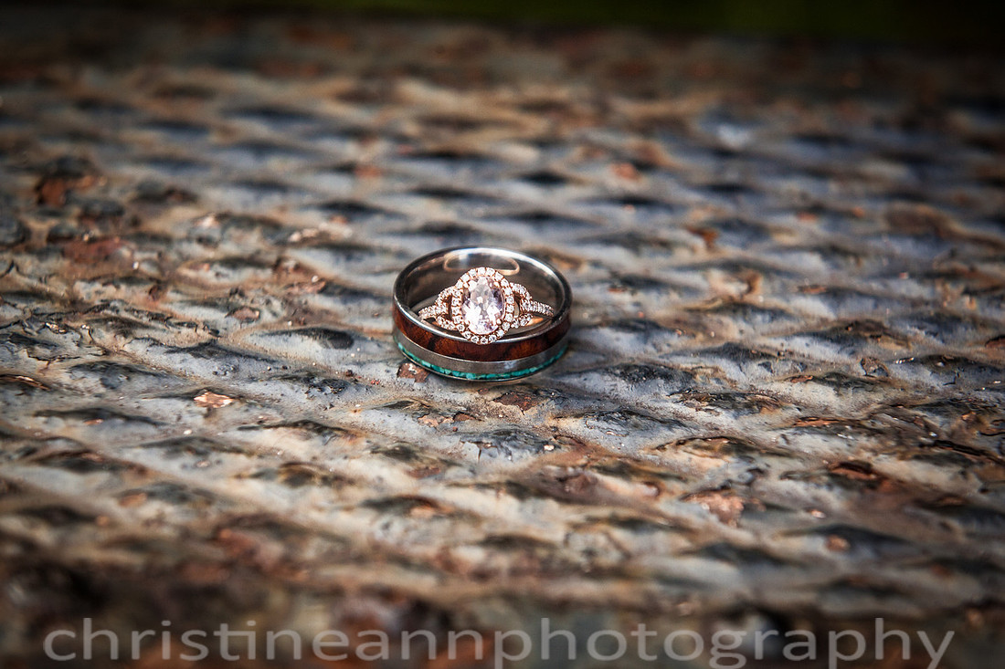 Duluth MN wedding at Womans Club near North Shore Lake Superior with red and white colors.