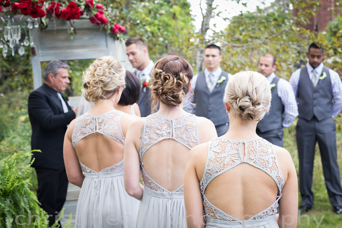 Duluth MN wedding at Womans Club near North Shore Lake Superior with red and white colors.