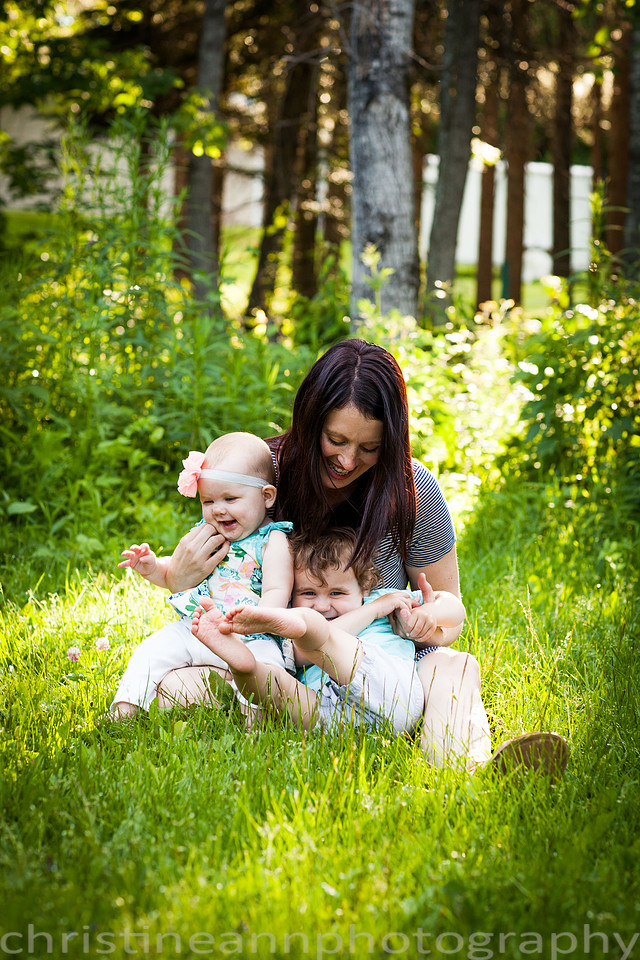 Children and Family Portrait Photography During Golden Hour in Duluth MN.