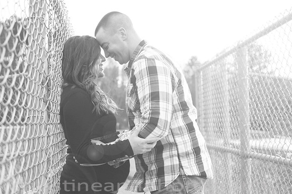 Duluth Maternity Photographer MN Minnesota Hartley Nature Center